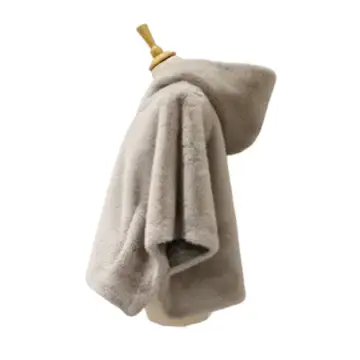 Vegansk Bamse-Poncho imiteret blød pels med lynlås og hætte ONE SIZE (Ikke i gaveindpakning grundet størrelse)