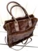 TILBUD 50 % rabat Bamse-Taske med praktisk halvlynlås og foring  H26 x L33 x D12 cm FRI FRAGT Fra designer i Paris ingen animalske produkter i denne taske normalpris 750,-